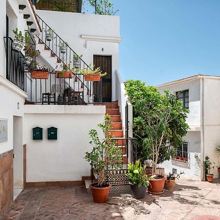 Tradicional Apartamento Central De 2 Camas Dobles 베날마데나코스타 외부 사진